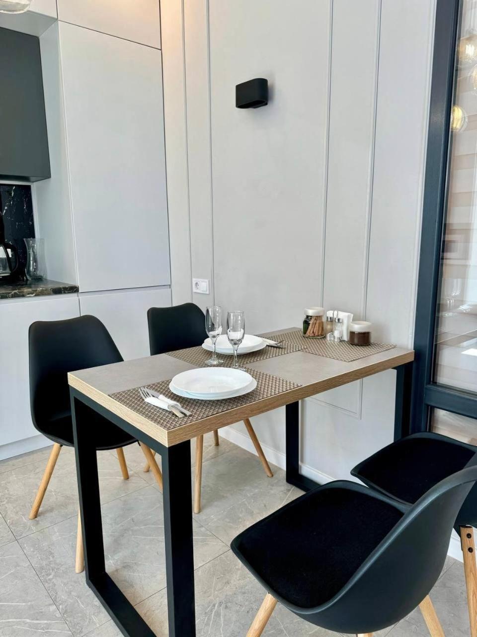 Apartpoltava Premium Дизайн Закритий Жк Пилипа Орлика 26 Ngoại thất bức ảnh